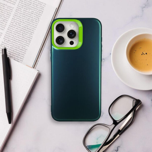 Phantom Green case - Imagen 3