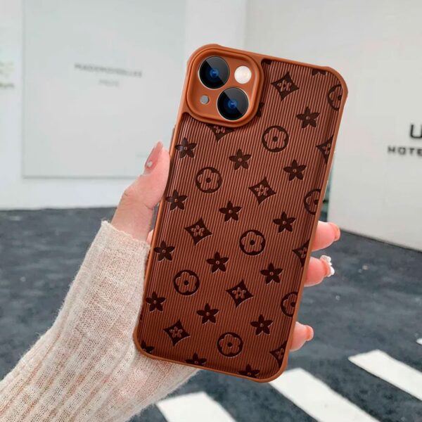 Luxury LV café