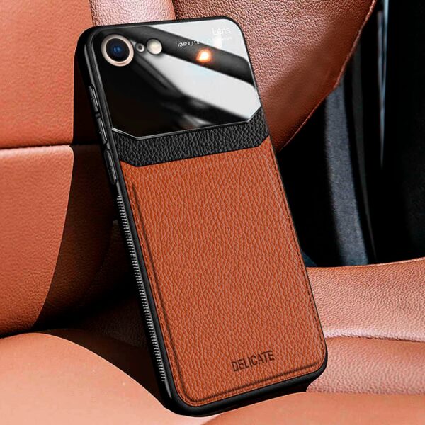 Hybrid Leather café