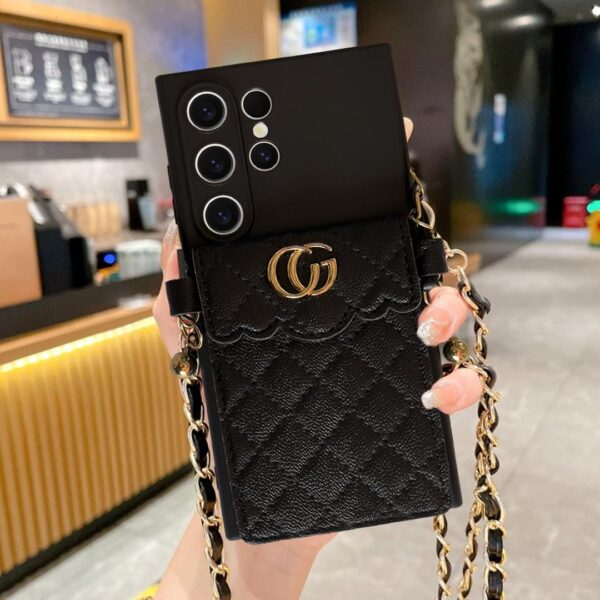Leather Chain case negro