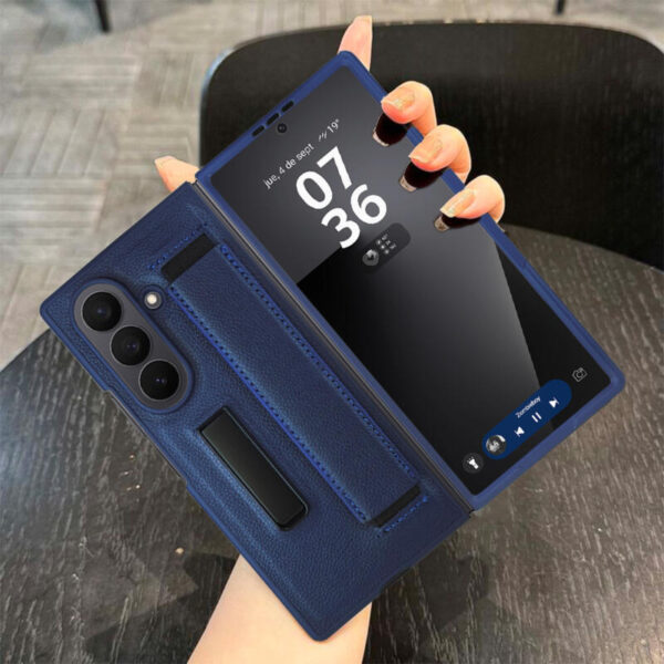 Blue Pattern Leather Holder case - Imagen 2